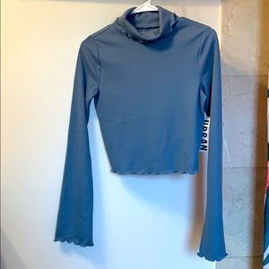 Urban Outfitters Cropped Turtleneck, NWT